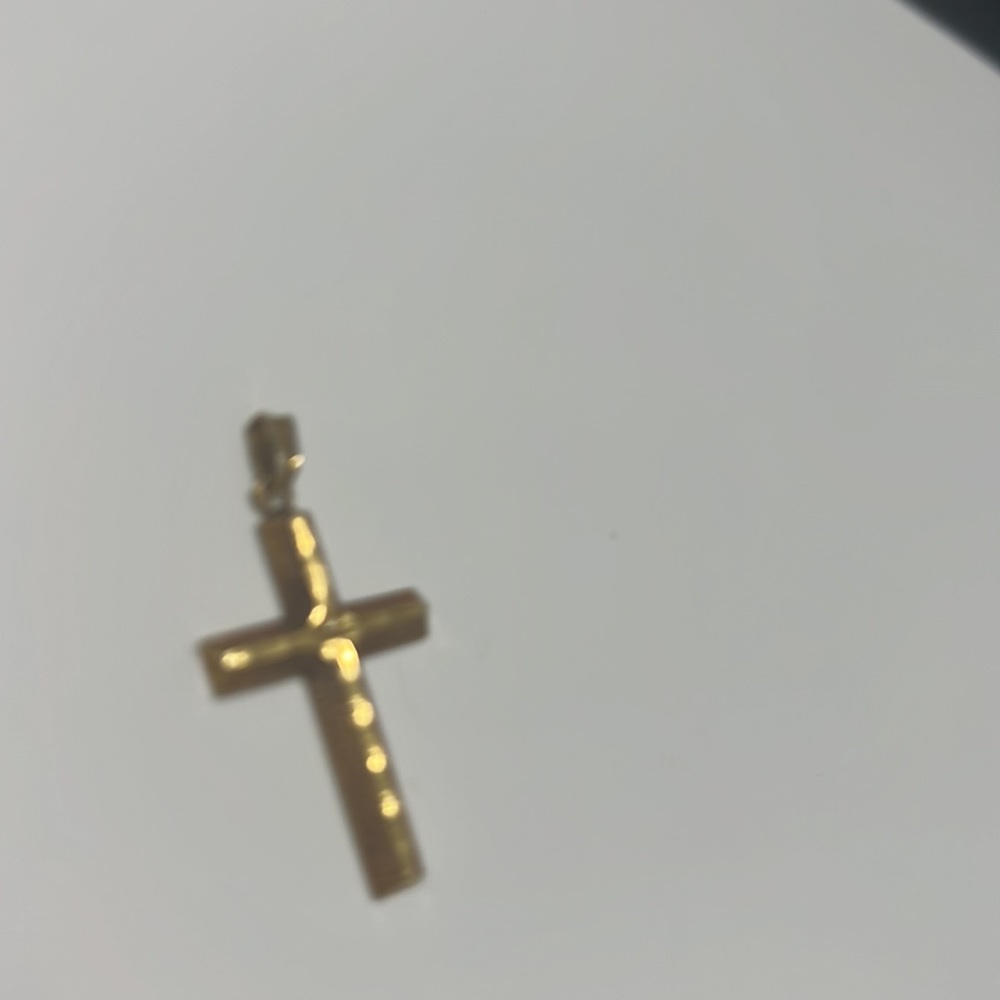 Gold cross - Picture 2 of 2